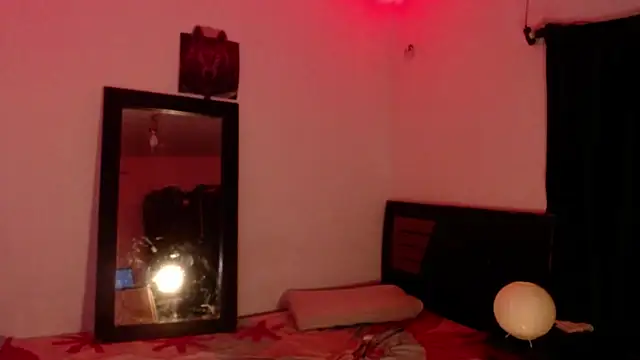 Snapshot of maxximus_100 chatting on 01.19.25 maxximus 100 online show from 01.19.25