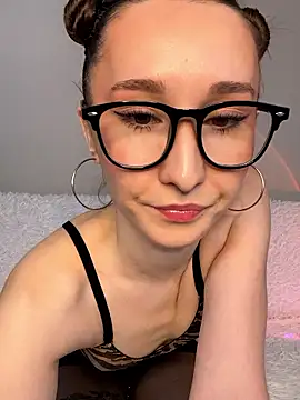 cutte dora online show from 01.15.26