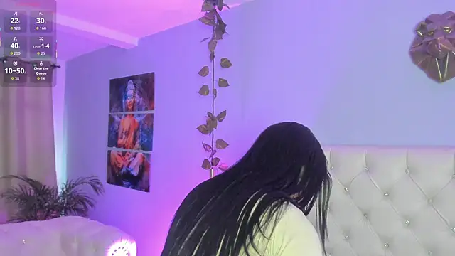 Snapshot of ZoeHarris chatting on 09.17.25 ZoeHarris online show from 09.17.25