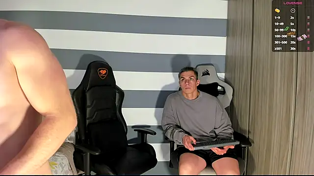 Snapshot of ianandjosephx chatting on 02.25.25 ianandjosephx online show from 02.25.25