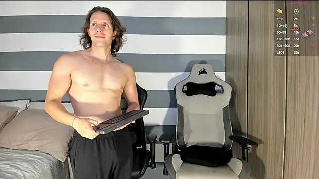 Snapshot of ianandjosephx chatting on 03.14.25 ianandjosephx online show from 03.14.25