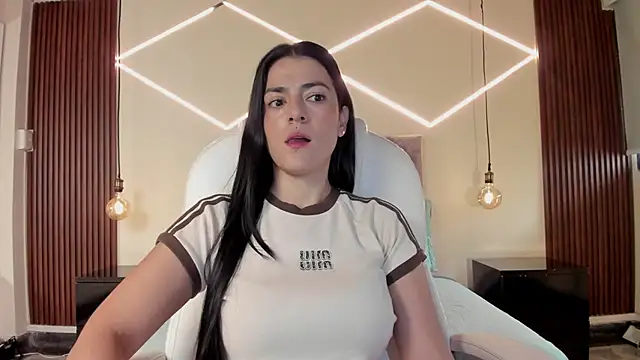 BellaClaiir online show from 03.12.26