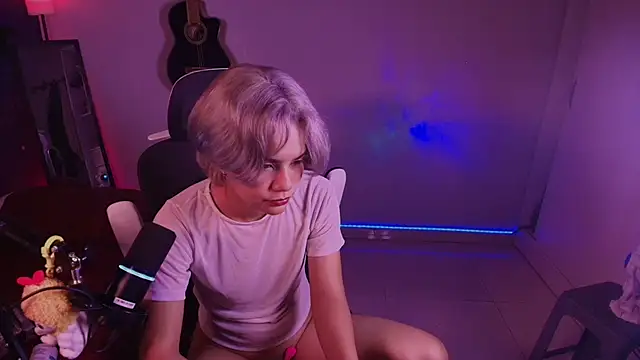 Snapshot of marlena3312 chatting on 11.04.25 marlena3312 online show from 11.04.25