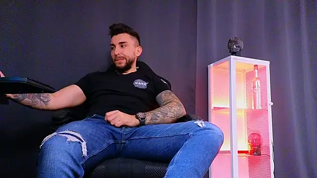 MightyAaron66 online show from 02.28.25