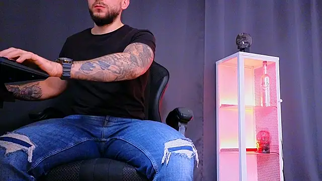 MightyAaron66 online show from 03.01.25