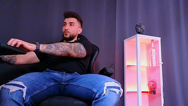 MightyAaron66 online show from 03.16.25