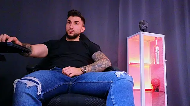 MightyAaron66 online show from 03.21.25