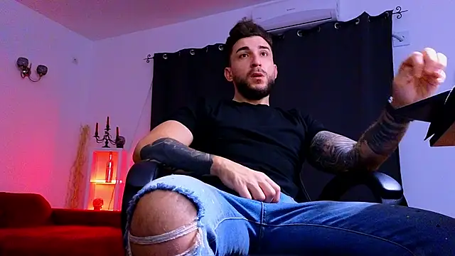 MightyAaron66 online show from 11.04.25