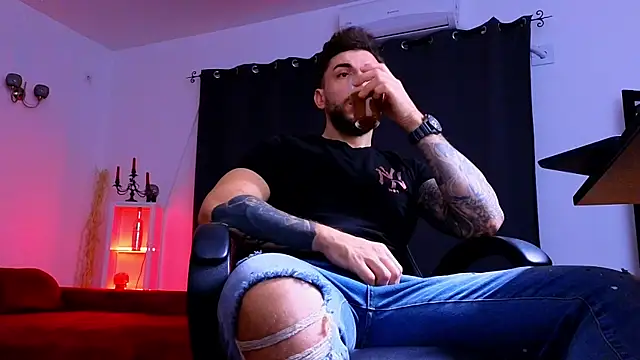 MightyAaron66 online show from 11.26.25