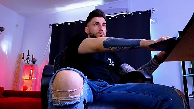 MightyAaron66 online show from 04.08.26