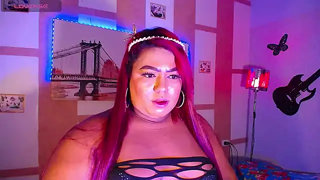 Snapshot of OpraxBellinda chatting on 09.25.25 OpraxBellinda online show from 09.25.25