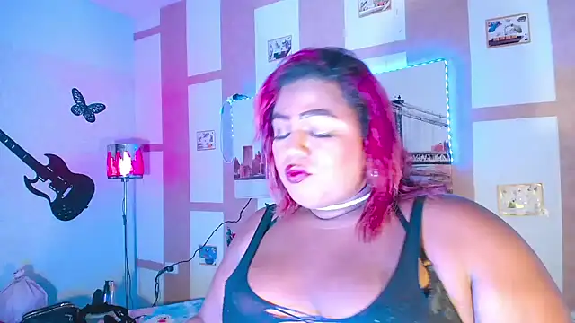 Snapshot of OpraxBellinda chatting on 10.09.25 OpraxBellinda online show from 10.09.25