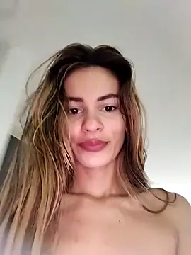 cuteluci  online show from 02.09.25