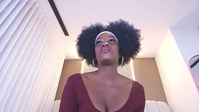 kata hazel online show from 04.01.26