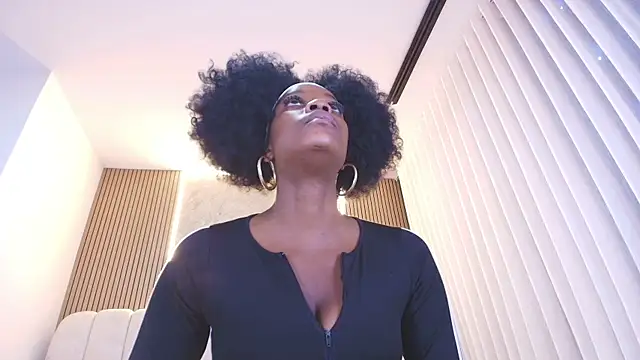 kata hazel online show from 04.04.26