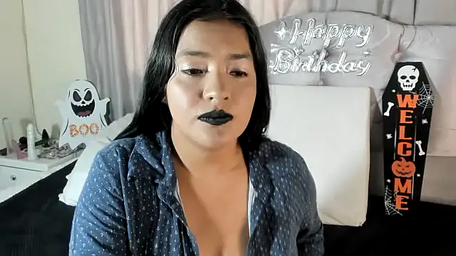 arianithaxox online show from 10.12.25