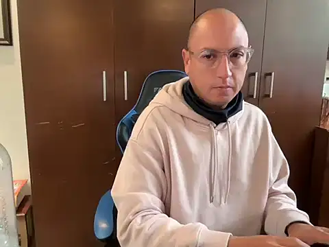 alanan881 online show from 01.20.25