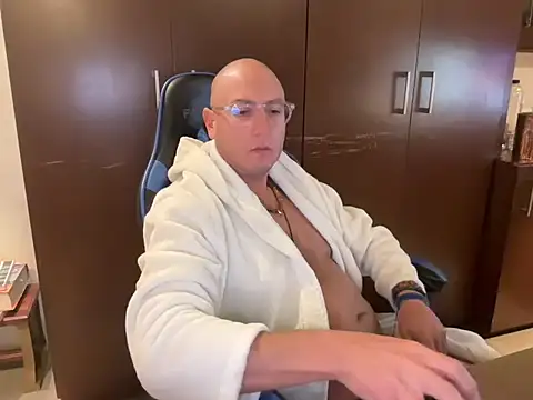 alanan881 online show from 02.22.25