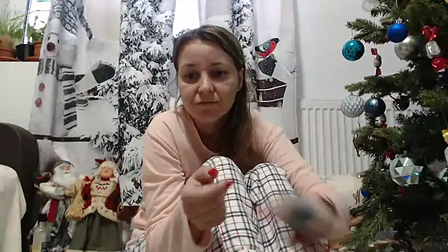 SweetMaddy888 online show from 12.26.24