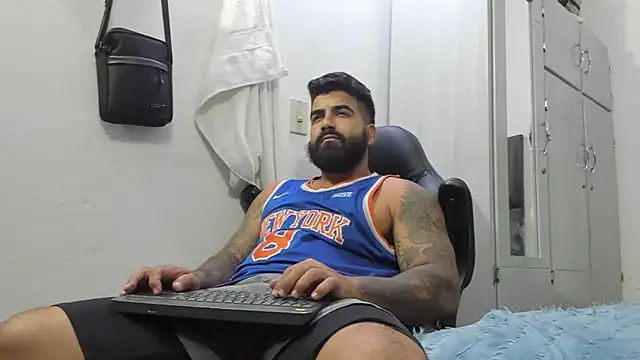 Lyon vach online show from 01.14.25