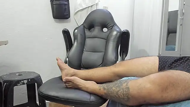 Lyon vach online show from 01.14.25