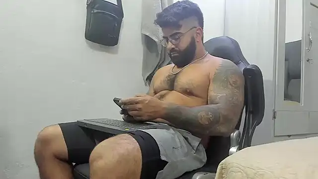 Lyon vach online show from 01.25.25