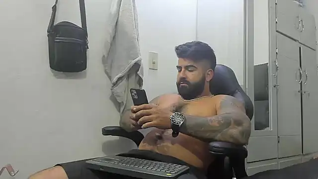 Lyon vach online show from 02.04.25