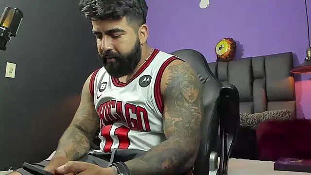 Lyon vach online show from 01.05.26