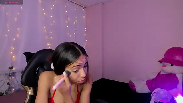 Abigail Wilson  online show from 02.06.25