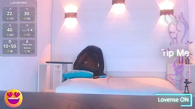 Snapshot of Molly_Spears chatting on 02.14.25 Molly Spears online show from 02.14.25