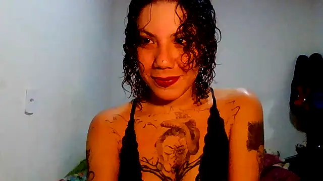 Submersidollx online show from 05.06.26