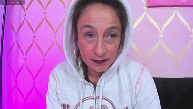 ladylians online show from 12.11.24