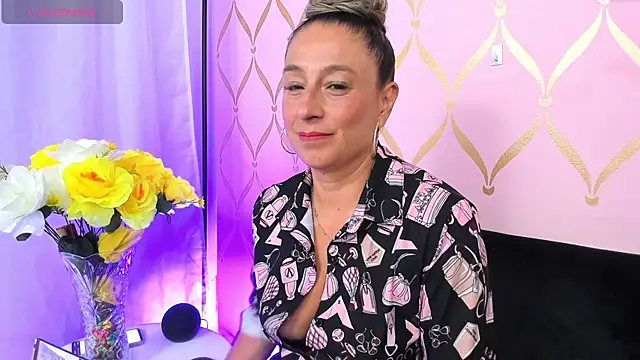 ladylians online show from 01.23.25