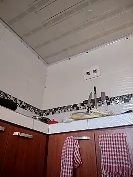 LaurenWelly  online show from 04.12.26