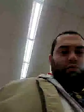 Snapshot of goldycox chatting on 12.22.24 goldycox online show from 12.22.24