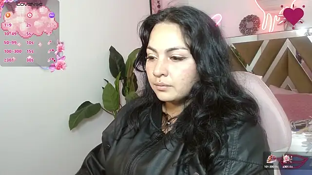 Snapshot of Anastaciia_tay chatting on 01.13.25 Anastaciia tay online show from 01.13.25