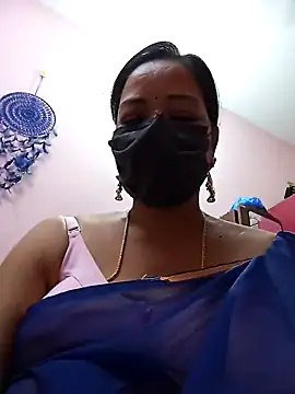 Snapshot of Tamil_sreelekha chatting on 01.12.25 Tamil sreelekha online show from 01.12.25