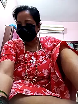 Snapshot of Tamil_sreelekha chatting on 02.12.25 Tamil sreelekha online show from 02.12.25