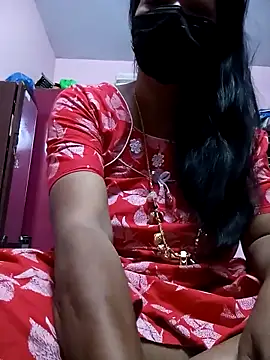 Snapshot of Tamil_sreelekha chatting on 03.05.25 Tamil sreelekha online show from 03.05.25