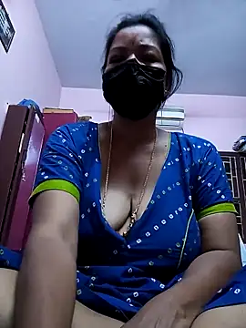 Snapshot of Tamil_sreelekha chatting on 03.12.25 Tamil sreelekha online show from 03.12.25