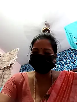 Snapshot of Tamil_sreelekha chatting on 11.06.25 Tamil sreelekha online show from 11.06.25