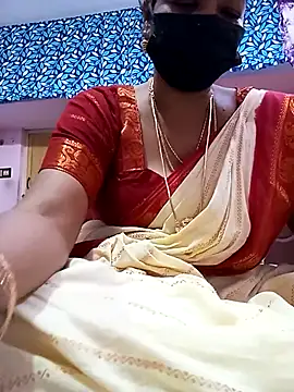 Snapshot of Tamil_sreelekha chatting on 11.29.25 Tamil sreelekha online show from 11.29.25