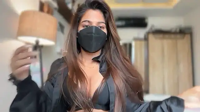 Hotty-Sana online show from 04.06.26