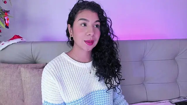 candyy bella online show from 12.23.24