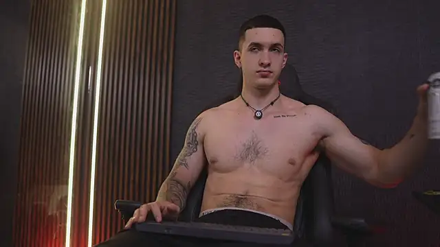 JacksonOlsenn online show from 04.04.26