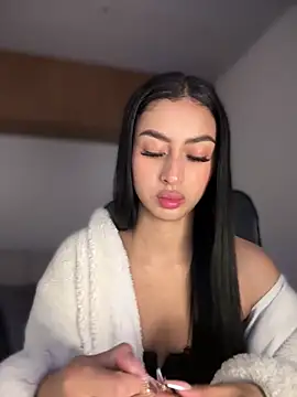 maddy bronw  online show from 03.09.25