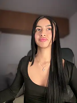 maddy bronw  online show from 03.19.25