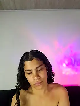 Snapshot of NINA_18_YEARS chatting on 12.06.24 NINA 18 YEARS online show from 12.06.24