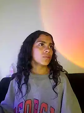 Snapshot of NINA_18_YEARS chatting on 12.16.24 NINA 18 YEARS online show from 12.16.24