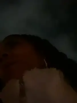 Snapshot of NINA_18_YEARS chatting on 02.08.25 NINA 18 YEARS online show from 02.08.25